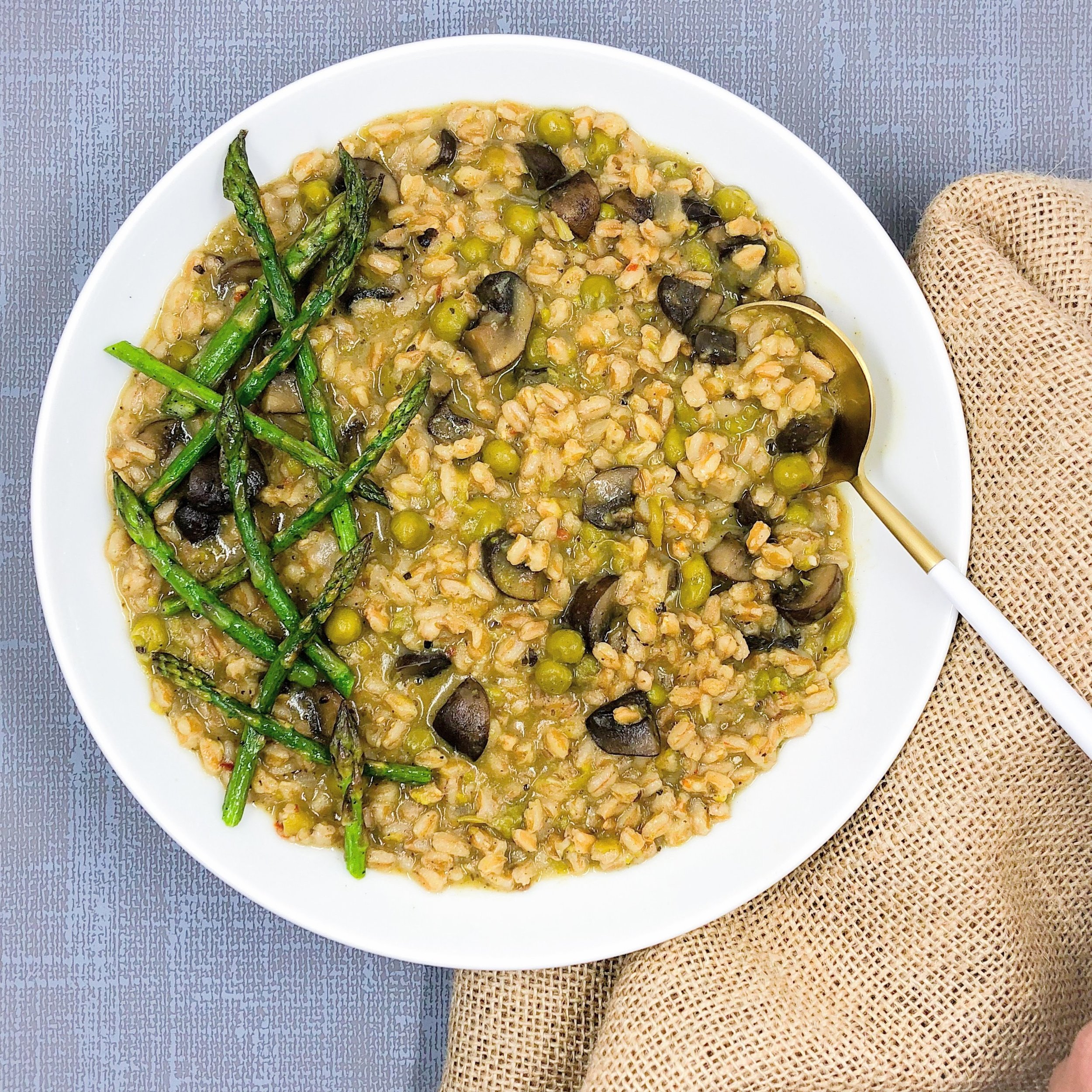 Instant Pot Mushroom Farro Risotto - Mom Under Pressure